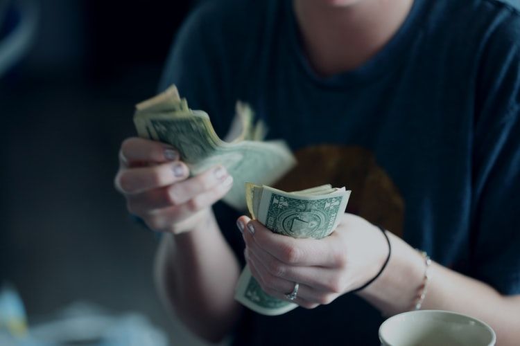 The Easiest Ways to Get Free Money Right Now (2021) – Happy to Blog!